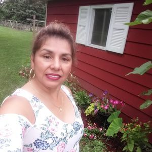 Meet your Posher, Marie